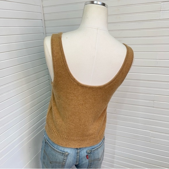 Tan Knit Sleeveless Crop Top - Picture 2 of 4